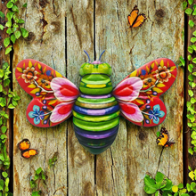 Load image into Gallery viewer, Iron Bee Art Sculpture Hanging Wall Decorations for Garden