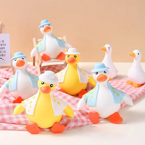 🐥Stress Relief Toys Dress Up Duck