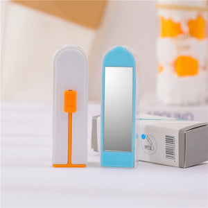 Portable Floss Dispenser