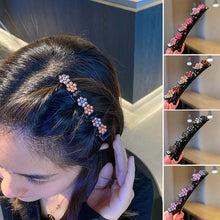 Load image into Gallery viewer, Rhinestone Flower Hairpin