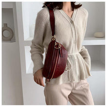 Load image into Gallery viewer, Chic Chain Crossbody Bag